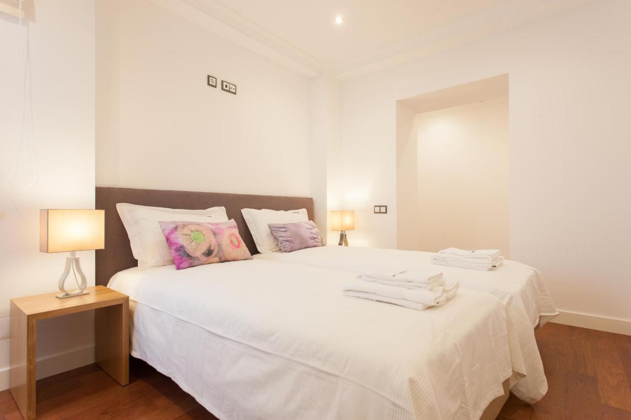 Feels Like Home S. Bento Luxus With Terrace Lisbon Exterior photo